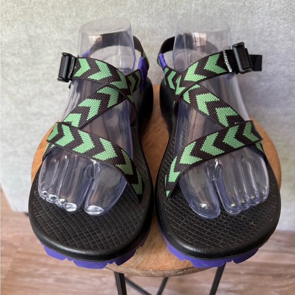 Chaco Z/1 Festival Vibram Outdoor Sandals Chevron Print Size 8 - Picture 4 of 10